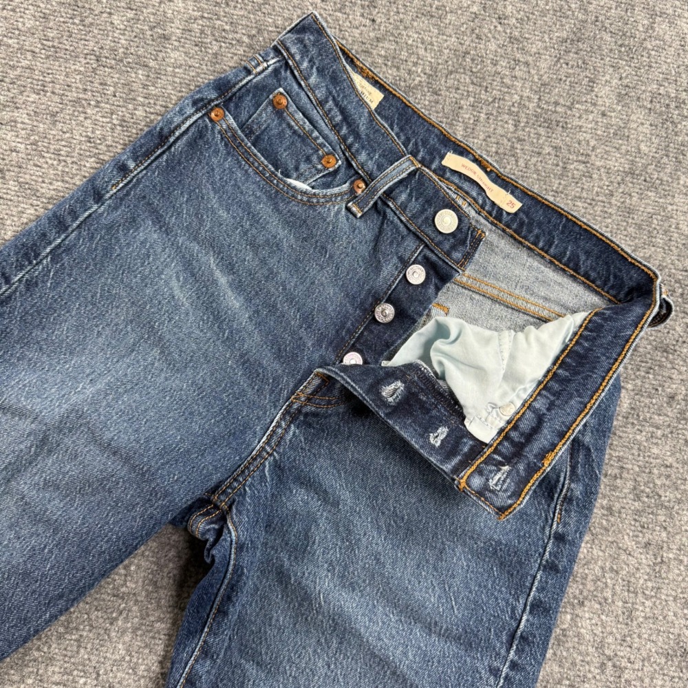 Levi's Wedgie Straight Jeans Size 25 Blue High Rise Button Fly Womens